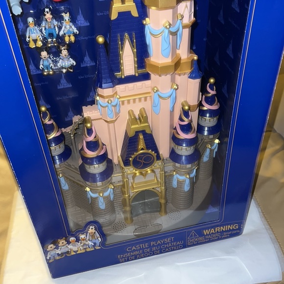 DISNEY Cinderella Castle Light Up Play Set Walt Disney World 50th Annive… - Picture 5 of 17